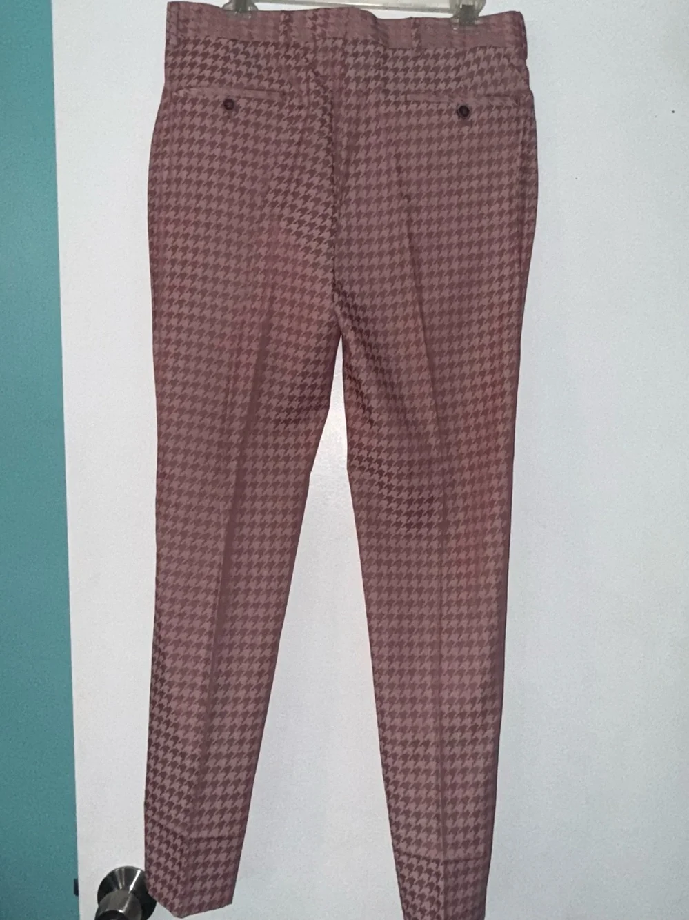 Boohoo Pink Houndstooth Men's Blazer and Trousers